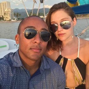 Meet your Posher, Dennis